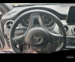 Cambio MERCEDES CLA SB 180 SPORT 270910 60.000KM