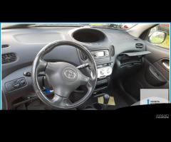 Ricambi Usati TOYOTA YARIS VERSO 2005 - 5