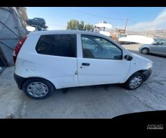 Ricambi Fiat Punto 1.3 MTJ 16V 69cv del 2006 - 16