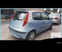 Ricambi Usati FIAT PUNTO (1N/1P) 2002