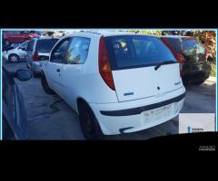 Ricambi Usati FIAT PUNTO (1N/1P) 2002