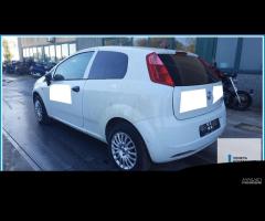 Ricambi Usati FIAT PUNTO VAN (51) 2011