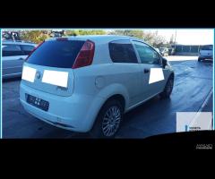 Ricambi Usati FIAT PUNTO VAN (51) 2011