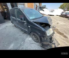 Ricambi Fiat Panda 1.2 benz 69cv del 2011 - 18