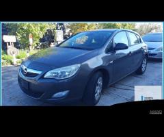 Ricambi Usati OPEL ASTRA (P10) 2011 - 1