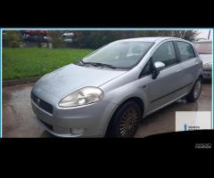 Ricambi Usati FIAT GRANDE PUNTO (2Y) 2007