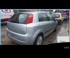 Ricambi Usati FIAT GRANDE PUNTO (2Y) 2007