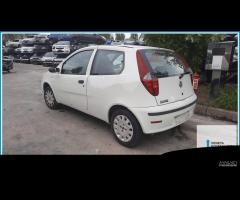 Ricambi Usati FIAT PUNTO CLASSIC (2U) 2009 - 3