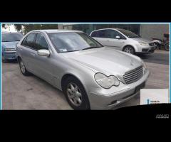 Ricambi Usati MERCEDES-BENZ Classe C (W/S203) 2002 - 2