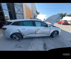 Ricambi Renault Megane Sporter 1.5 dCi del 2017 - 16