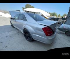 Ricambi Mercedes-Benz S320 CDI V6 235cv del 2008 - 22