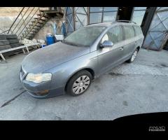 Ricambi Volkswagen Passat 1.9 TDI 105cv del 2006 - 8