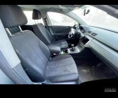 Ricambi Volkswagen Passat 1.9 TDI 105cv del 2006 - 16