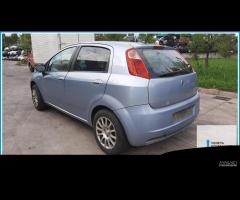 Ricambi Usati FIAT GRANDE PUNTO (2Y) 2006