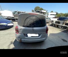 Ricambi Renault Grand Modus 1.5 dCi 86cv del 2008 - 10