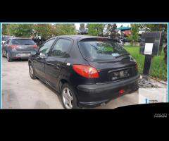 Ricambi Usati PEUGEOT 206 2005 - 3