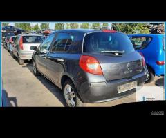 Ricambi Usati RENAULT CLIO 3a Serie 2007