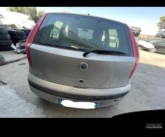 Ricambi Fiat Punto 1.2 benz 60cv del 2003 - 15