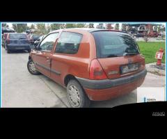 Ricambi Usati RENAULT CLIO 2a Serie 1998