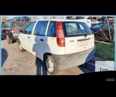 Ricambi Usati FIAT PUNTO 1a Serie 2000