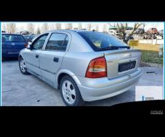 Ricambi Usati OPEL ASTRA (T98) 2000