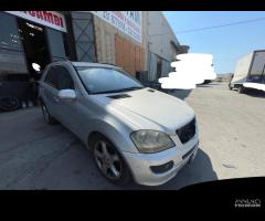 Ricambi Mercedes-Benz ML 320 CDI 224cv del 2005