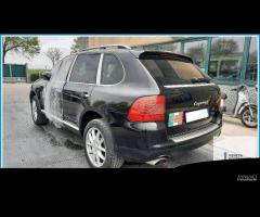 Ricambi Usati PORSCHE CAYENNE 2004