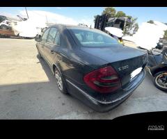 Ricambi Mercedes-Benz E 320 CDI 204cv del 2003 - 17