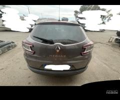 Renault Megane 1.5 dCi 110cv del 2010 - 21