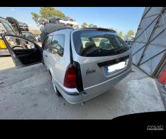 Ricambi Ford Focus 1.8 TDCi 115cv del 2003 - 16