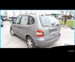 Ricambi Usati RENAULT MEGANE 1a Serie 2001