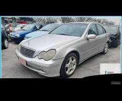 Ricambi Usati MERCEDES-BENZ Classe C (W/S203) 2001