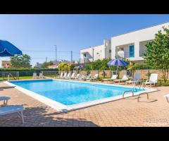 Casa Vacanze Con Piscina a Torre Lapillo - 6