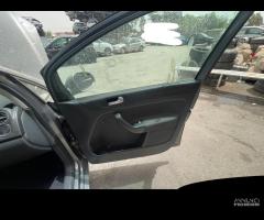 Ricambi Volkswagen Golf Plus 1.9 TDI del 2006 - 16