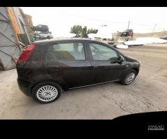 Ricambi Fiat Grande Punto 1.3 MTJ 75cv del 2011 - 23