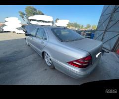 Ricambi Mercedes-Benz S 320 CDI 197cv del 2005 - 17