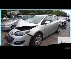 Ricambi Usati OPEL ASTRA (P10) 2015