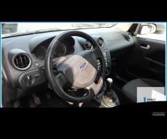 Ricambi Usati FORD FIESTA (CBK) 2004