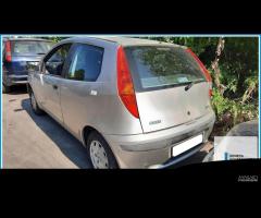 Ricambi Usati FIAT PUNTO (1N/1P) 2001