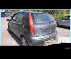 Ricambi Usati FIAT PUNTO (1N/1P) 2000