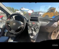 Ricambi Fiat Panda 1.3 MTJ 69cv 16V del 2008 - 10