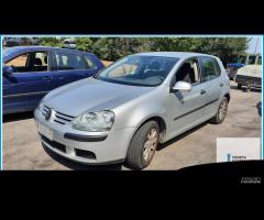 Ricambi Usati VOLKSWAGEN GOLF (1K) 2004