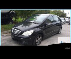 Ricambi Usati MERCEDES-BENZ Classe B (T245) 2006