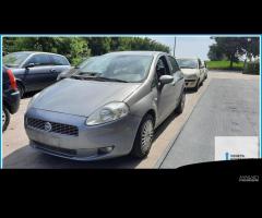 Ricambi Usati FIAT GRANDE PUNTO (2Y) 2006