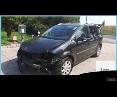 Ricambi Usati VOLKSWAGEN TOURAN (1T) 2007