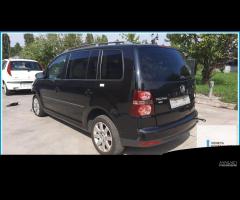 Ricambi Usati VOLKSWAGEN TOURAN (1T) 2007