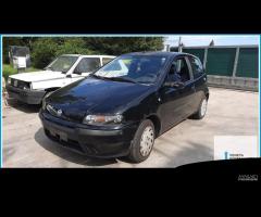 Ricambi Usati FIAT PUNTO (1N/1P) 2000