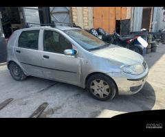 Ricambi Fiat Punto 1.3 MTJ 69cv del 2005