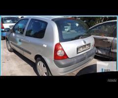 Ricambi Usati RENAULT CLIO 2a Serie 2005