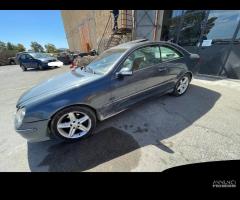 Ricambi Mercedes-Benz CLK 270 CDI 170cv del 2005